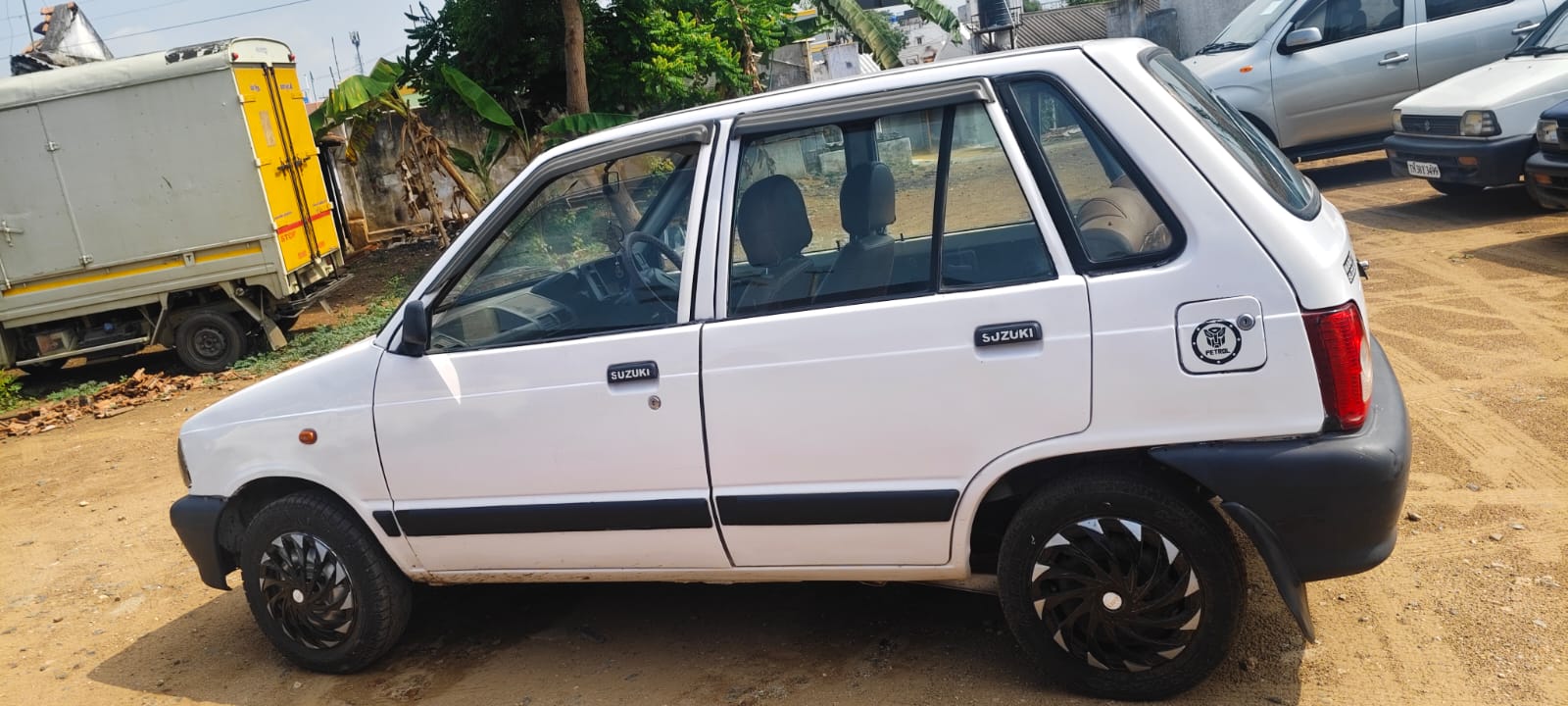 Maruti Suzuki 800 - Image 3