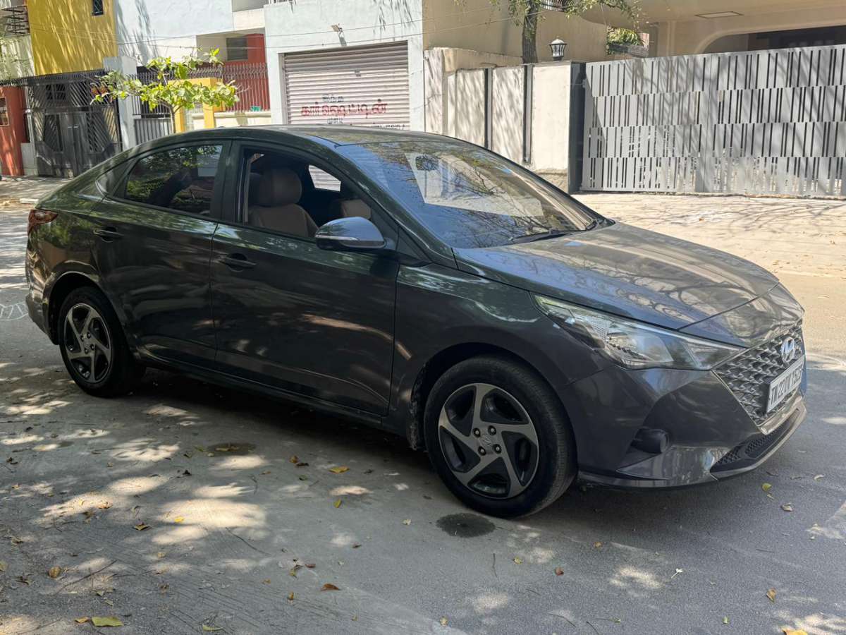 Hyundai Verna - Image 2