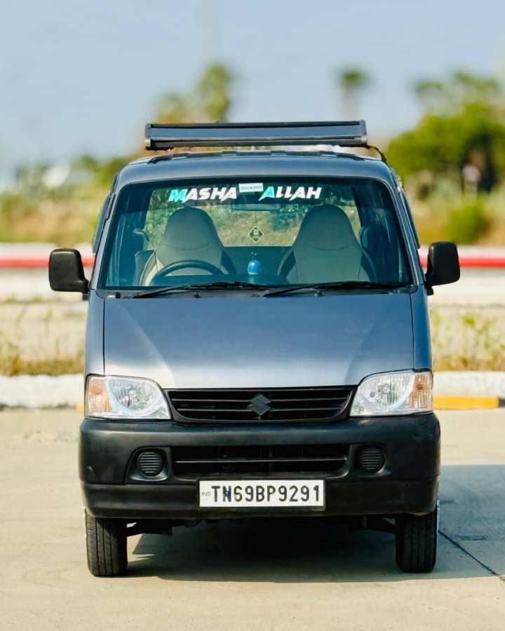 Maruti Suzuki Eeco 5 STR Ac