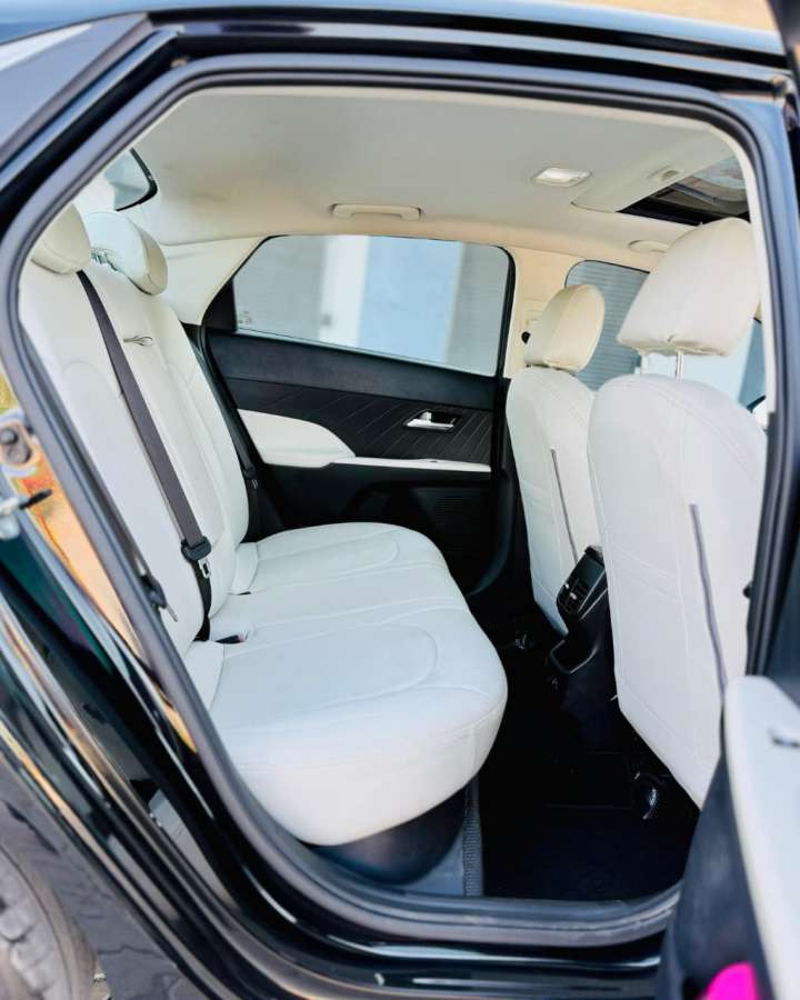 Hyundai Verna - Image 6