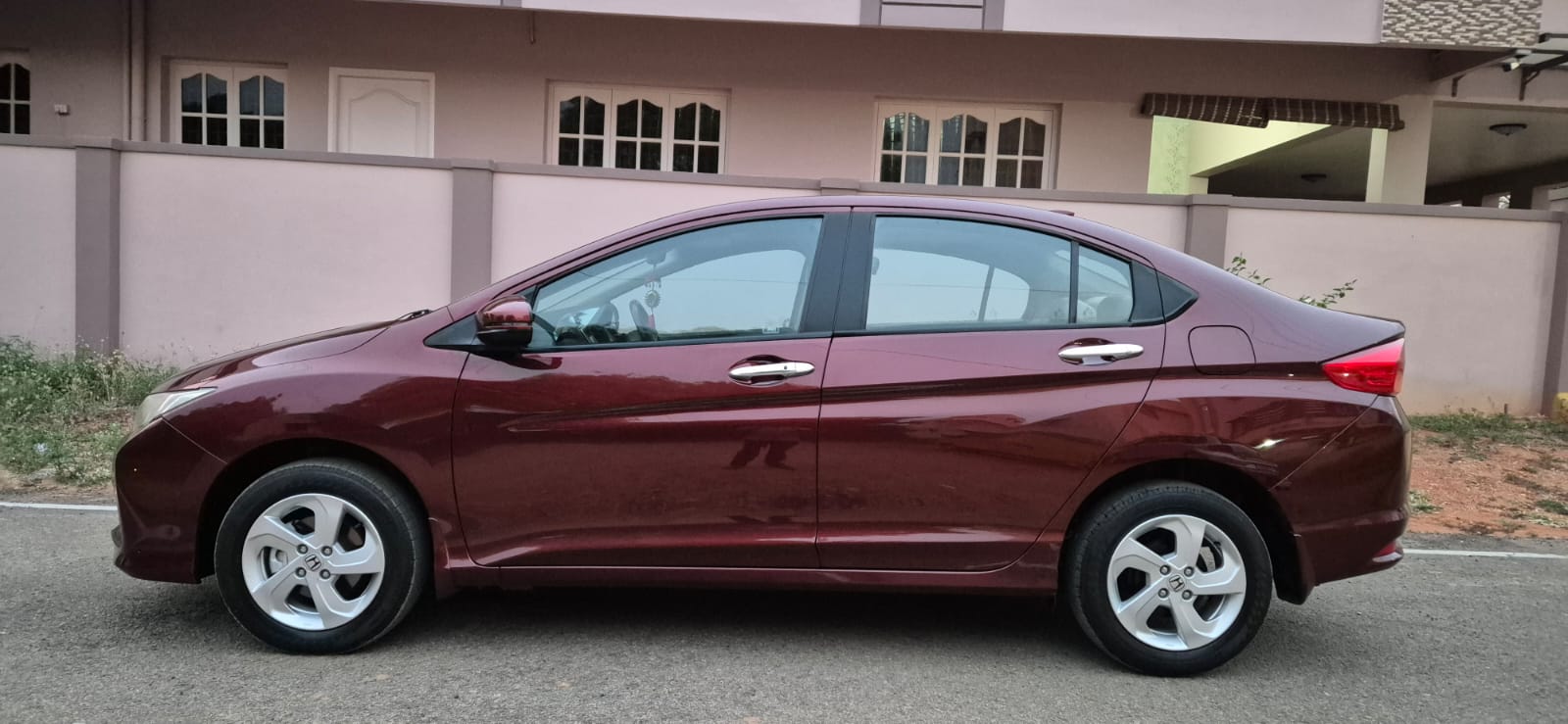 Honda City - Image 2