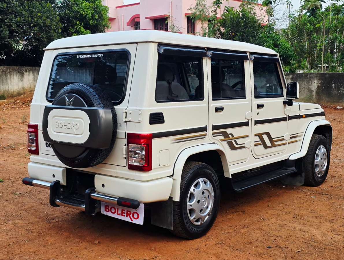 Mahindra Bolero - Image 4