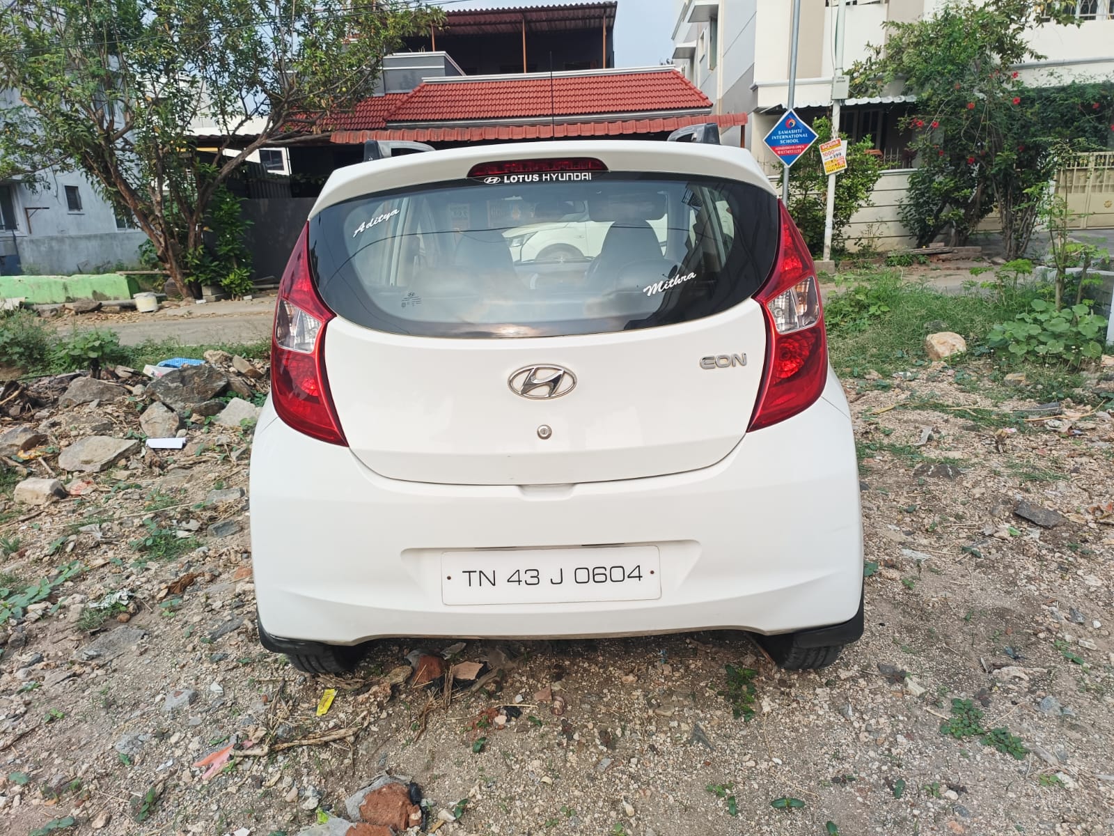 Hyundai Eon - Image 3