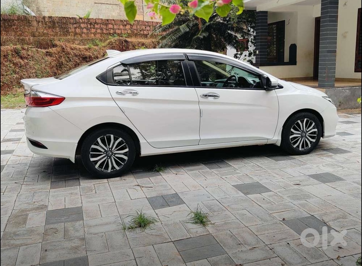 Honda City - Image 2