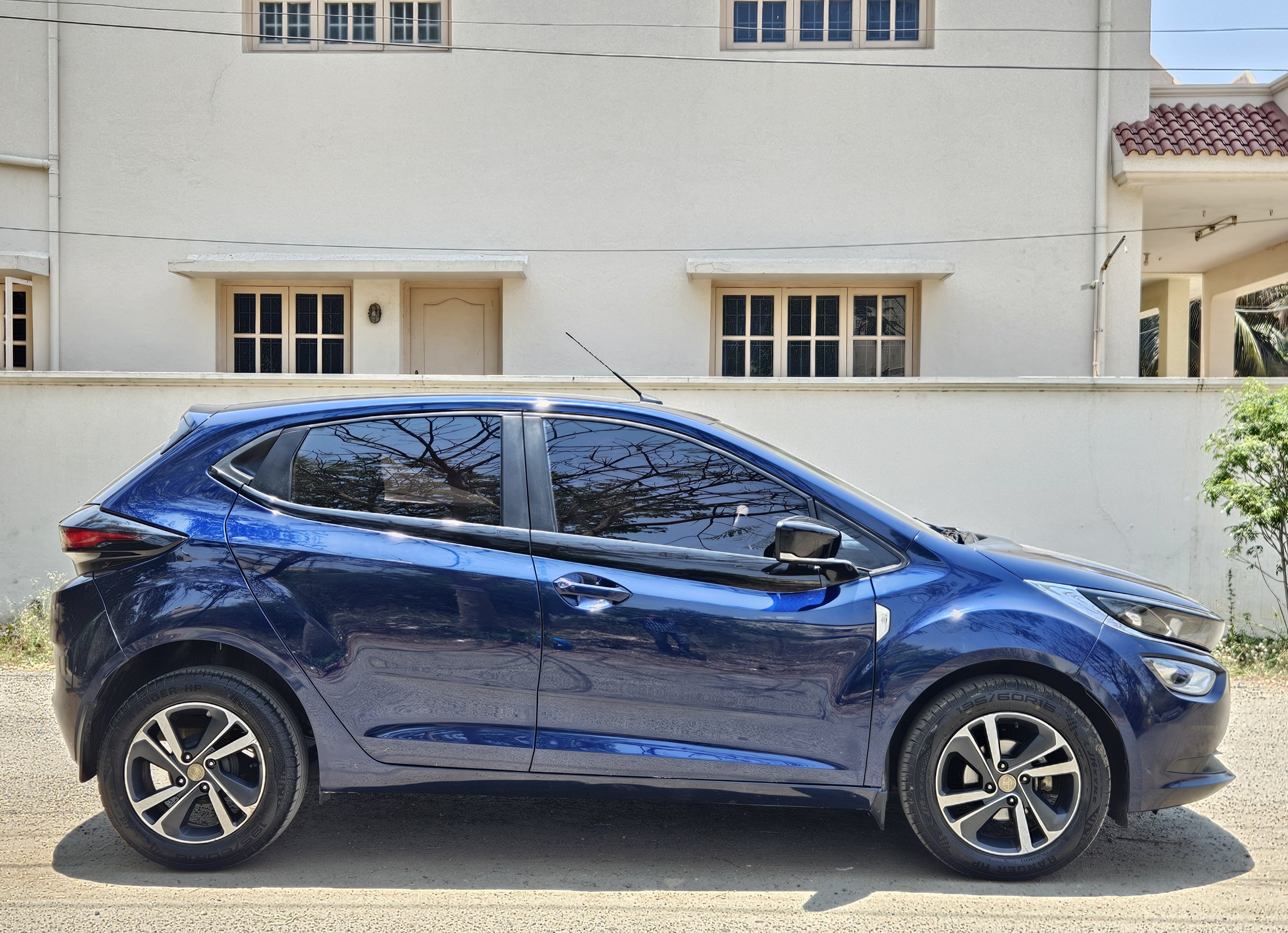 Tata Altroz - Image 3