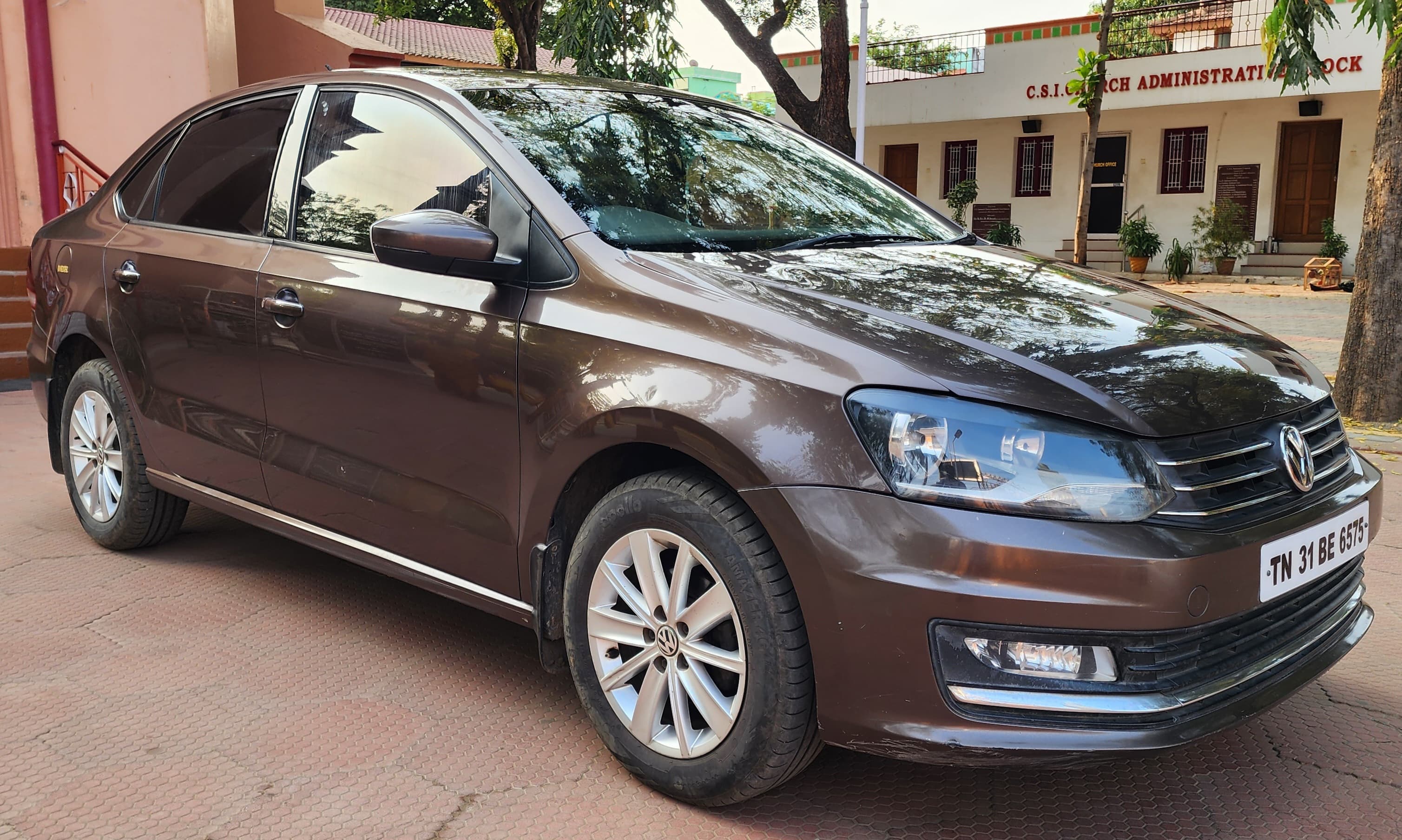 Volkswagen Vento - Image 5