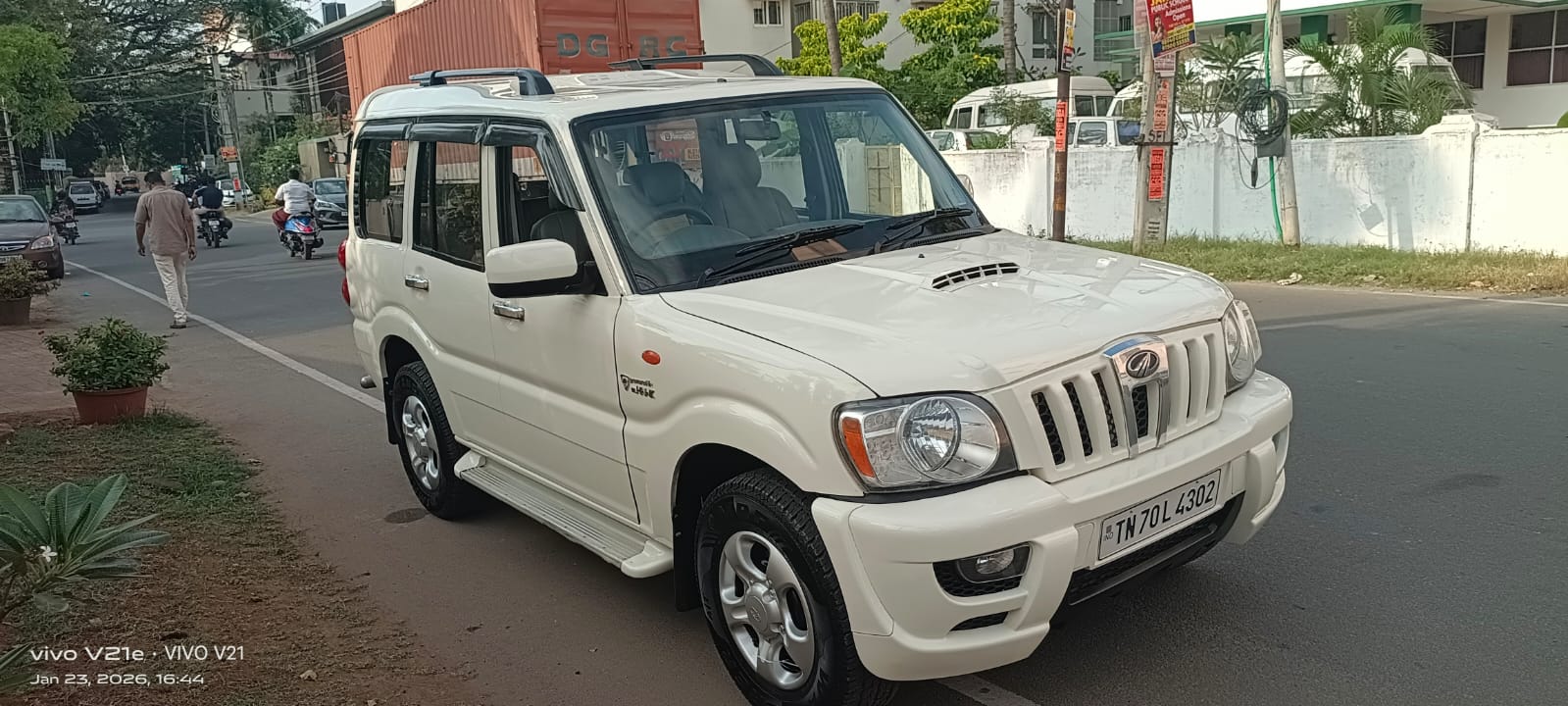 Mahindra Scorpio - Image 2