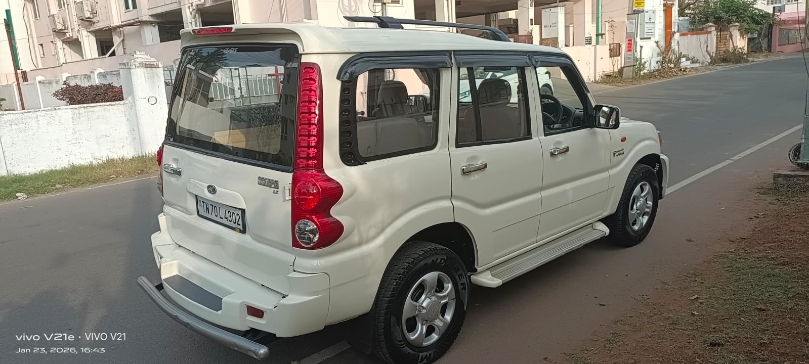 Mahindra Scorpio - Image 5