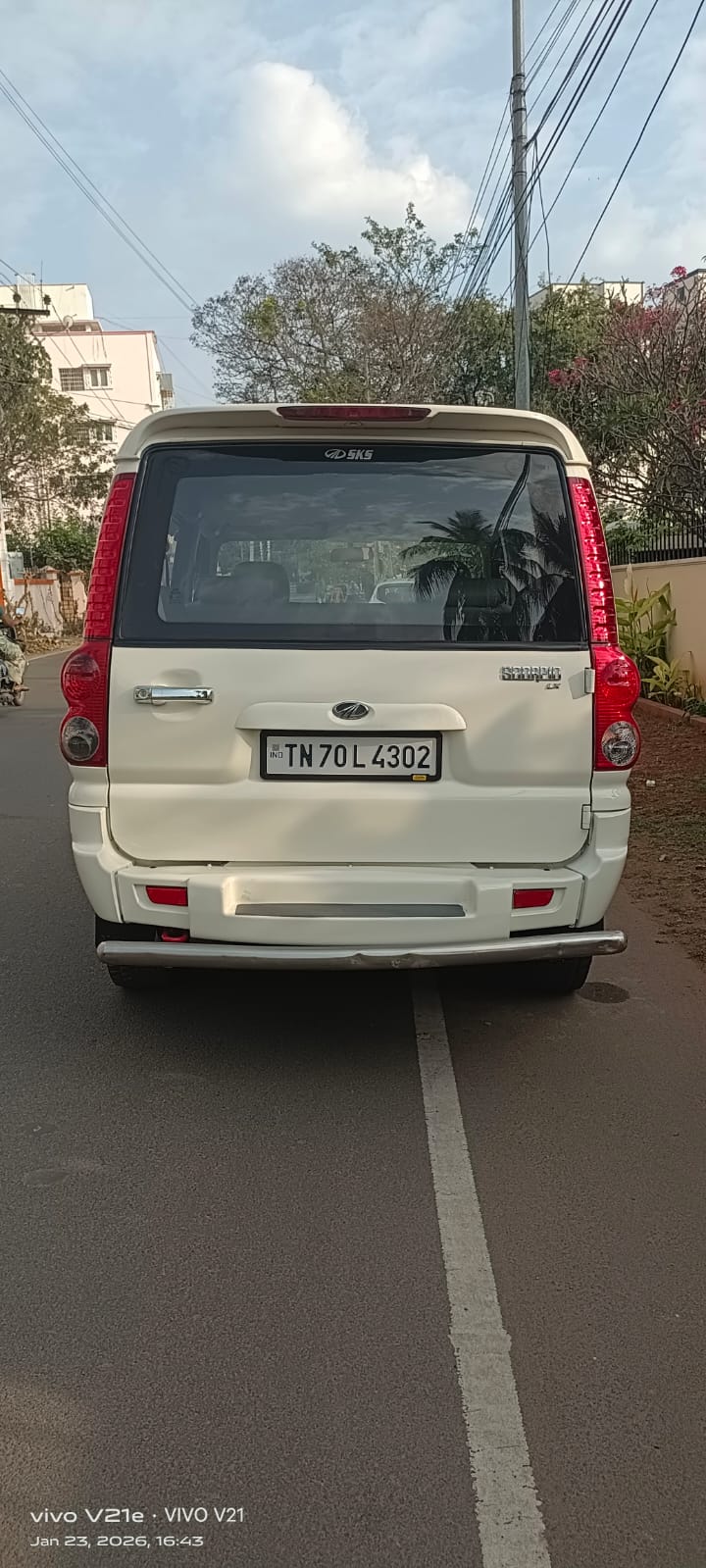 Mahindra Scorpio - Image 4