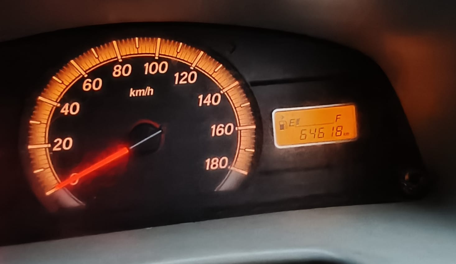 Maruti Suzuki Eeco - Image 11