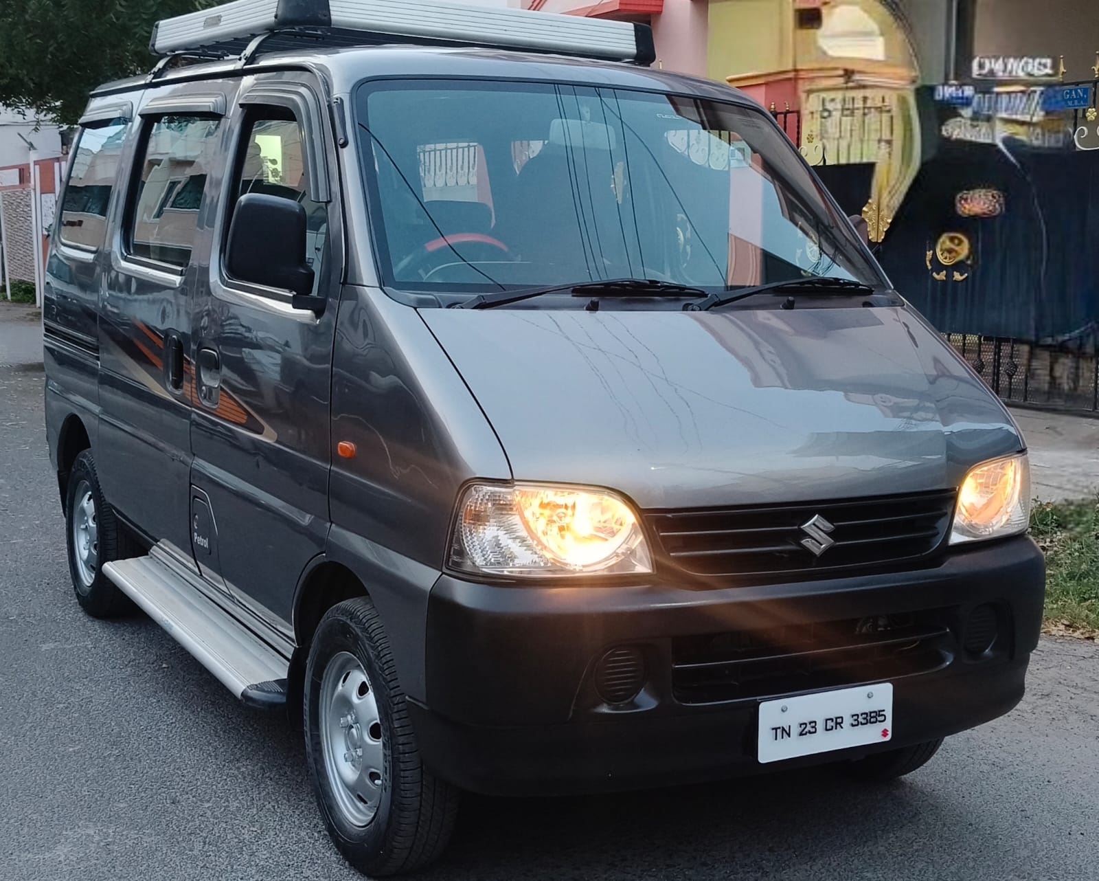 Maruti Suzuki Eeco - Image 2