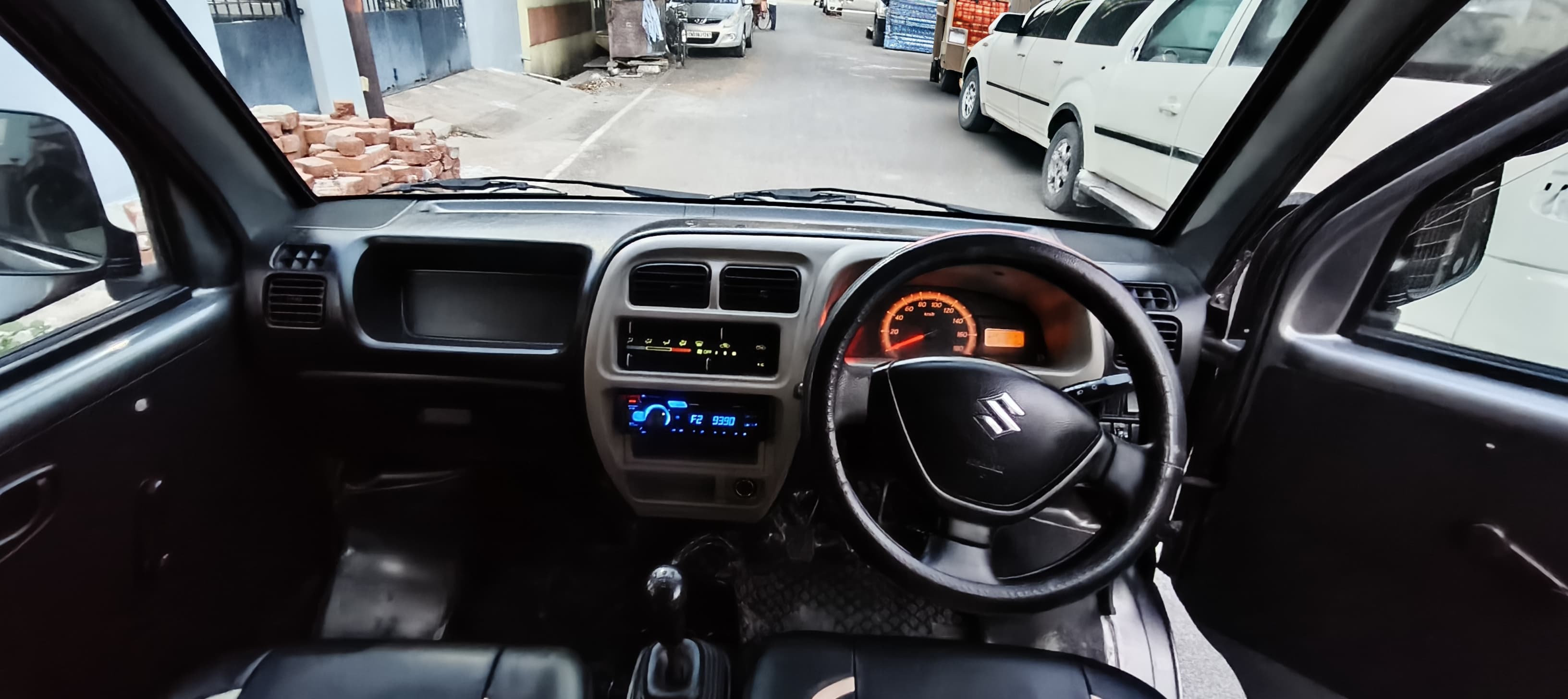 Maruti Suzuki Eeco - Image 7