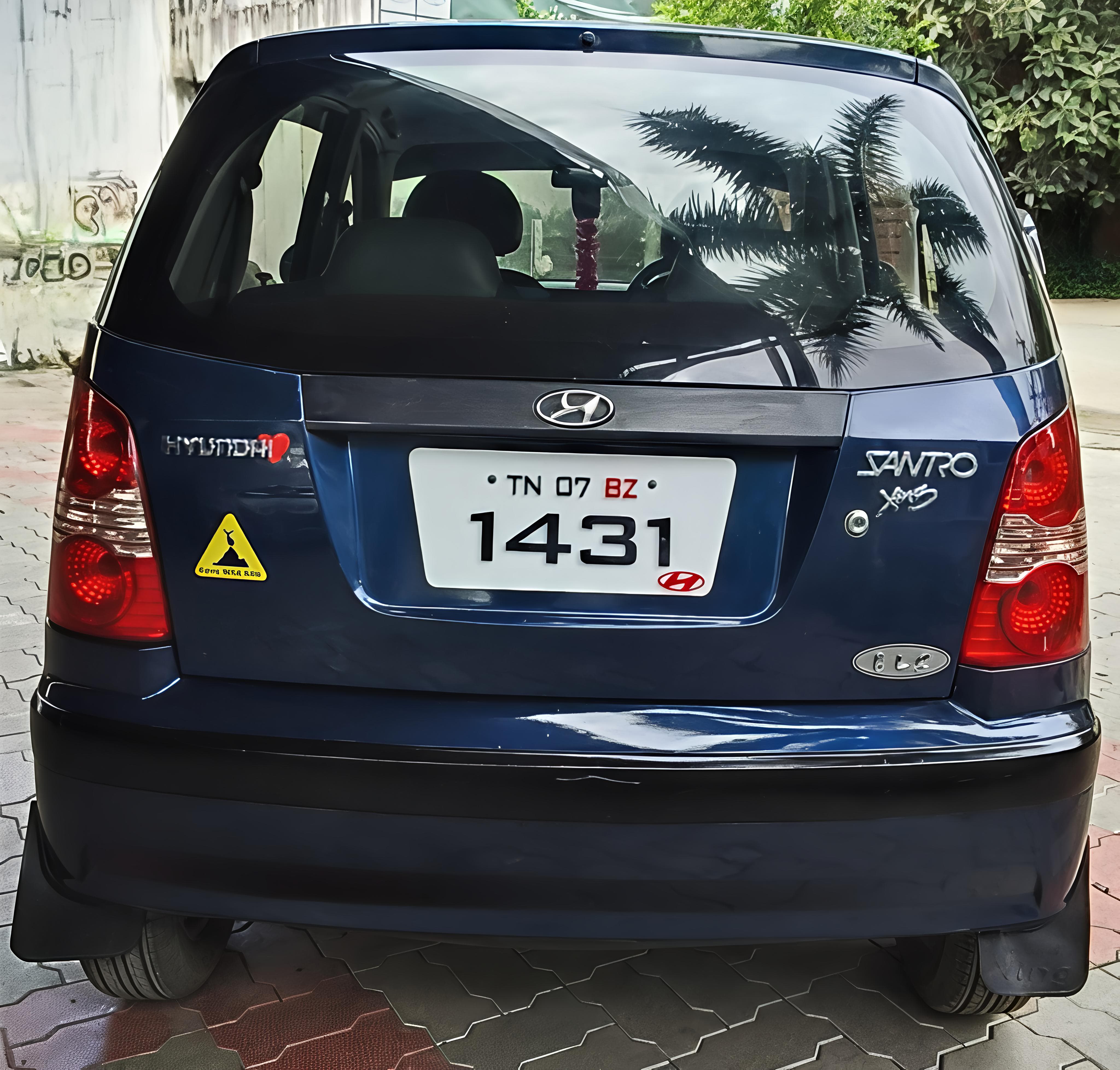 Hyundai Santro - Image 2