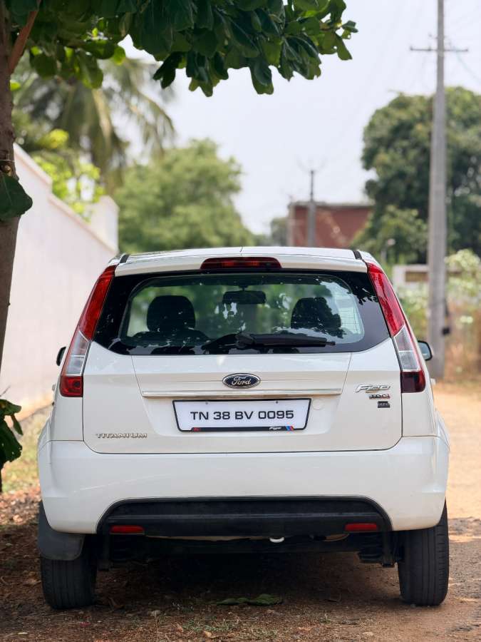 Ford Figo - Image 6