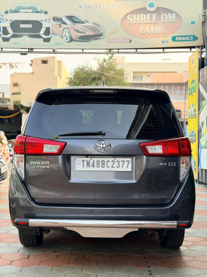 Toyota Innova Crysta