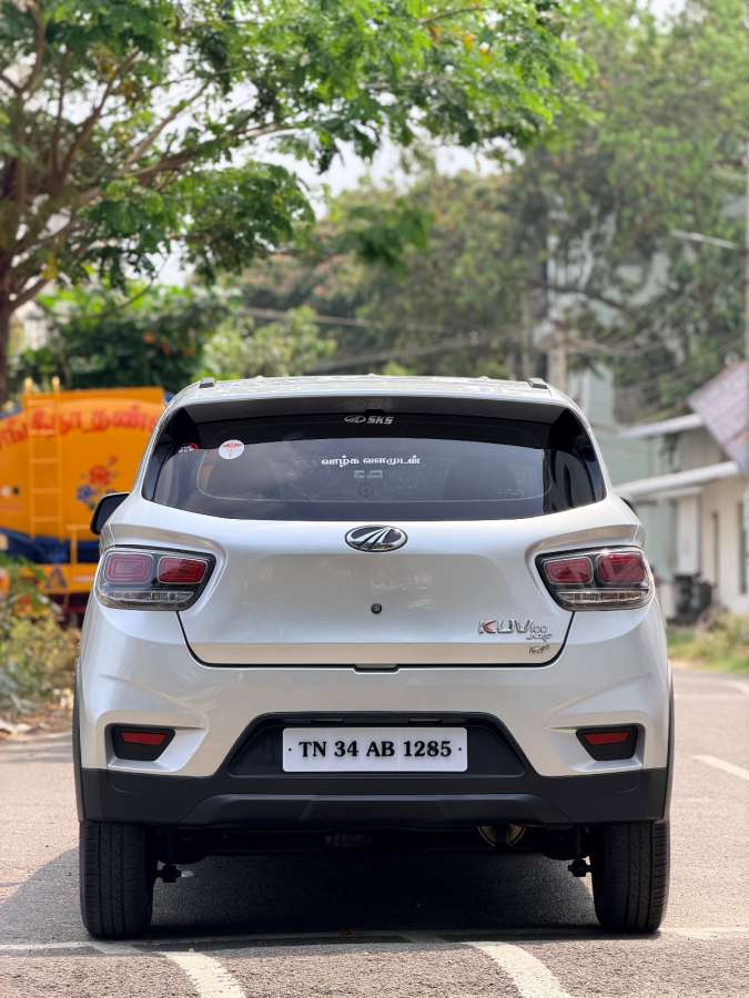 Mahindra KUV 100 - Image 4