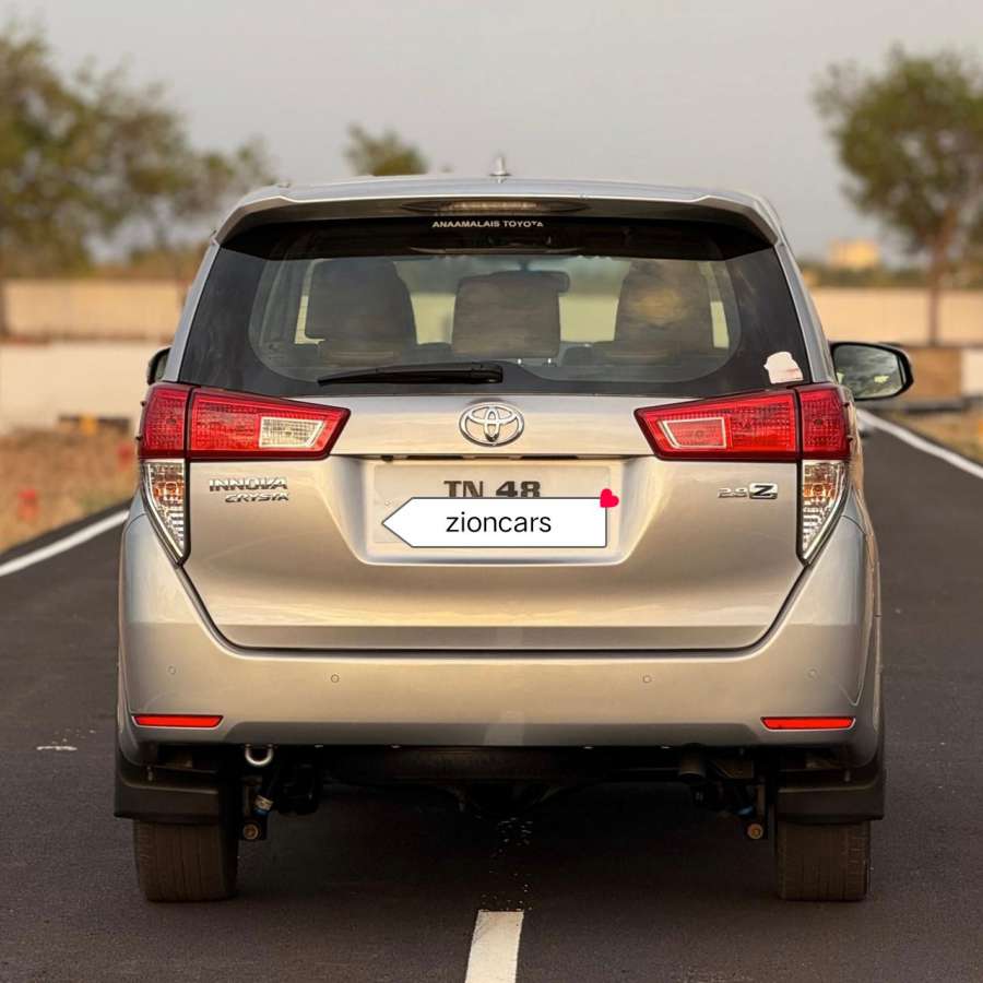 Toyota Innova Crysta - Image 7