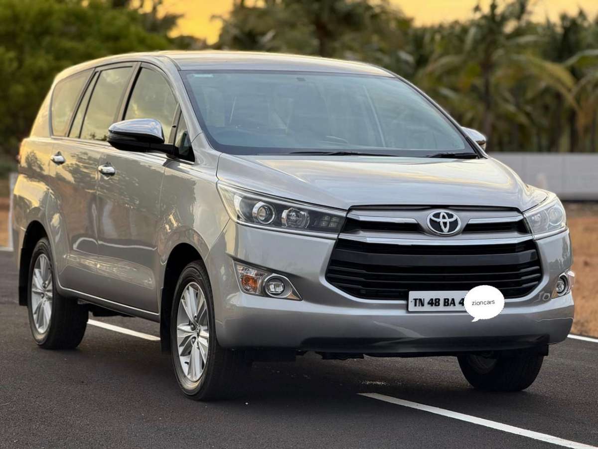 Toyota Innova Crysta - Image 5