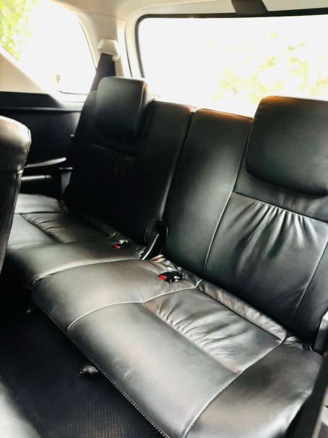 Toyota Fortuner - Image 4