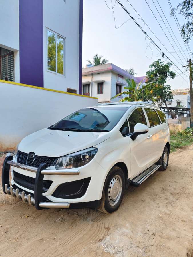 Mahindra Marazzo - Image 6