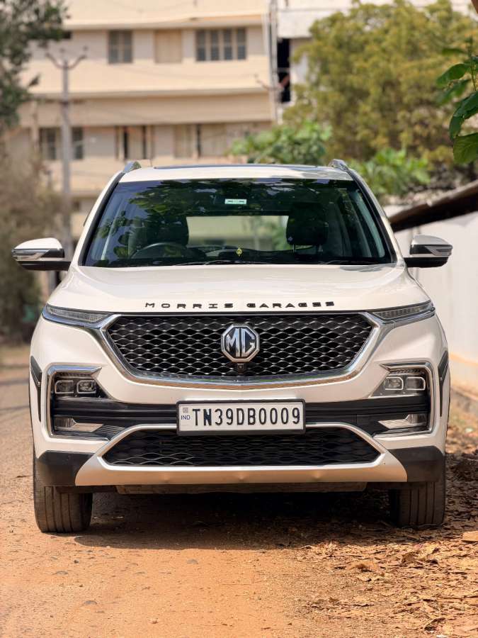 MG Hector 1.5 Turbo Smart Hybrid MT