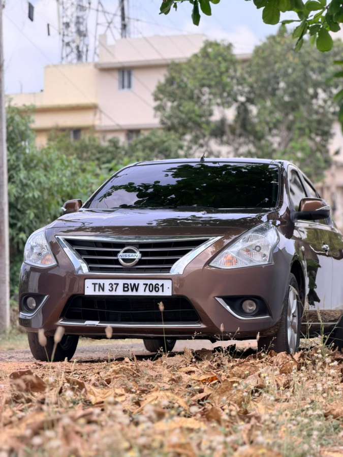 Nissan Sunny - Image 3