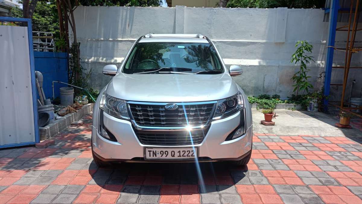 Mahindra XUV 500