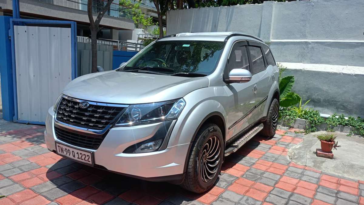 Mahindra XUV 500 - Image 2