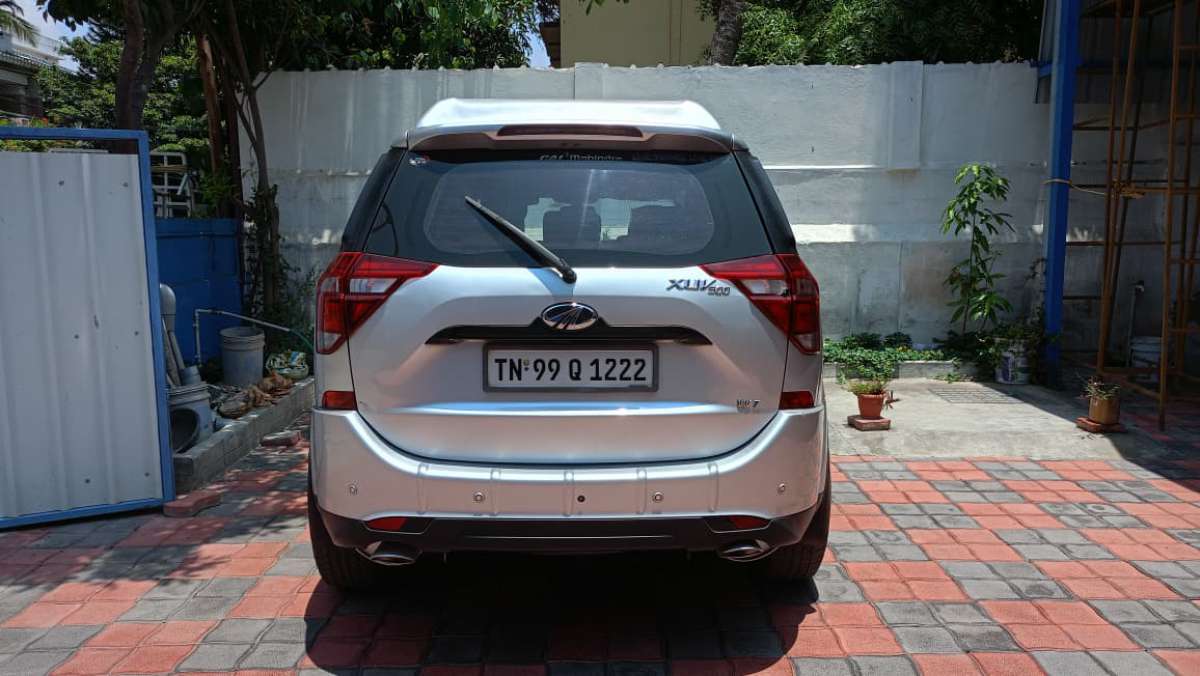 Mahindra XUV 500 - Image 3