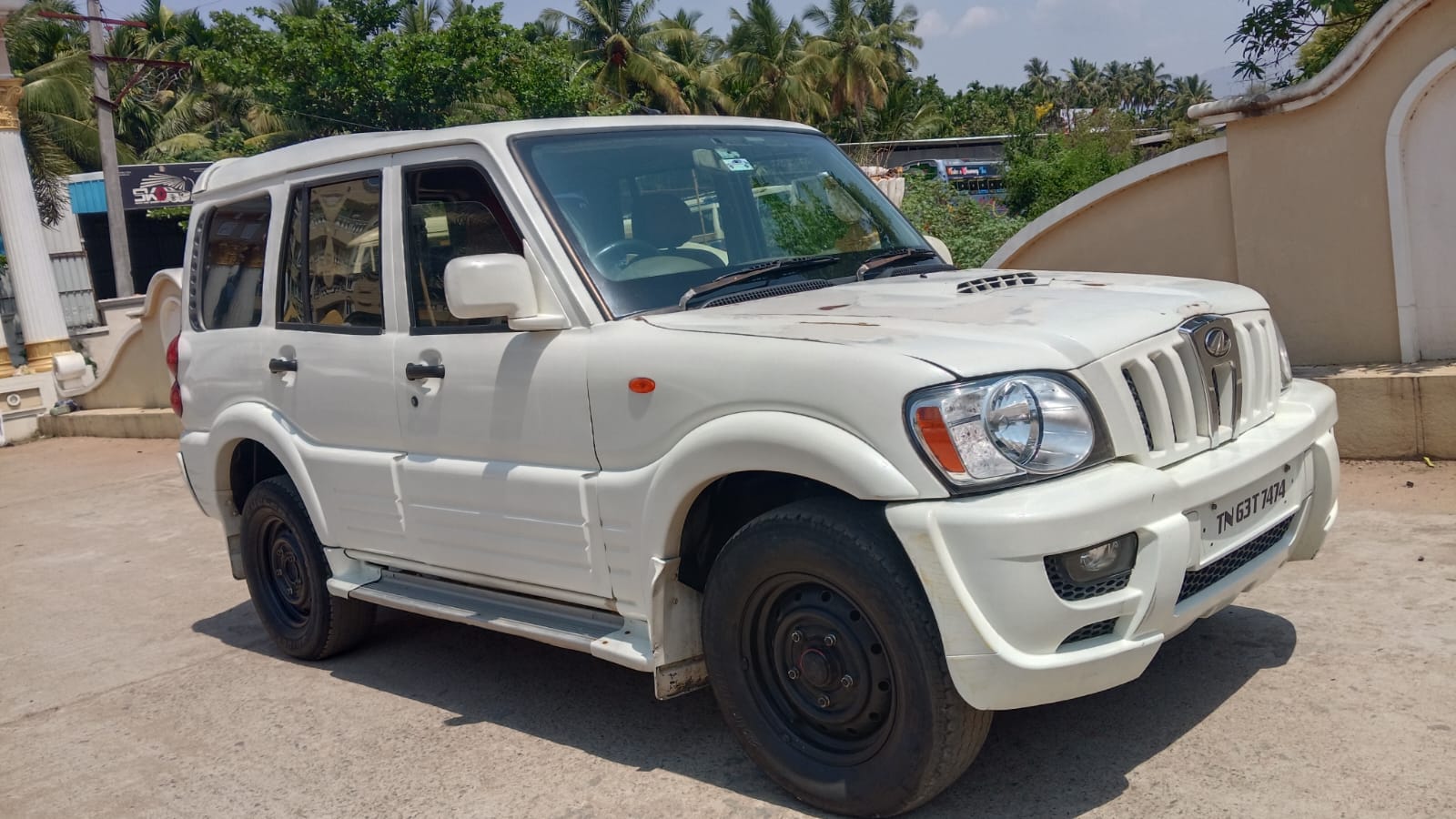 Mahindra Scorpio - Image 8
