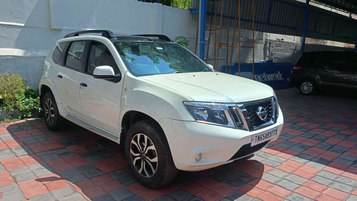 Nissan Terrano - Image 2