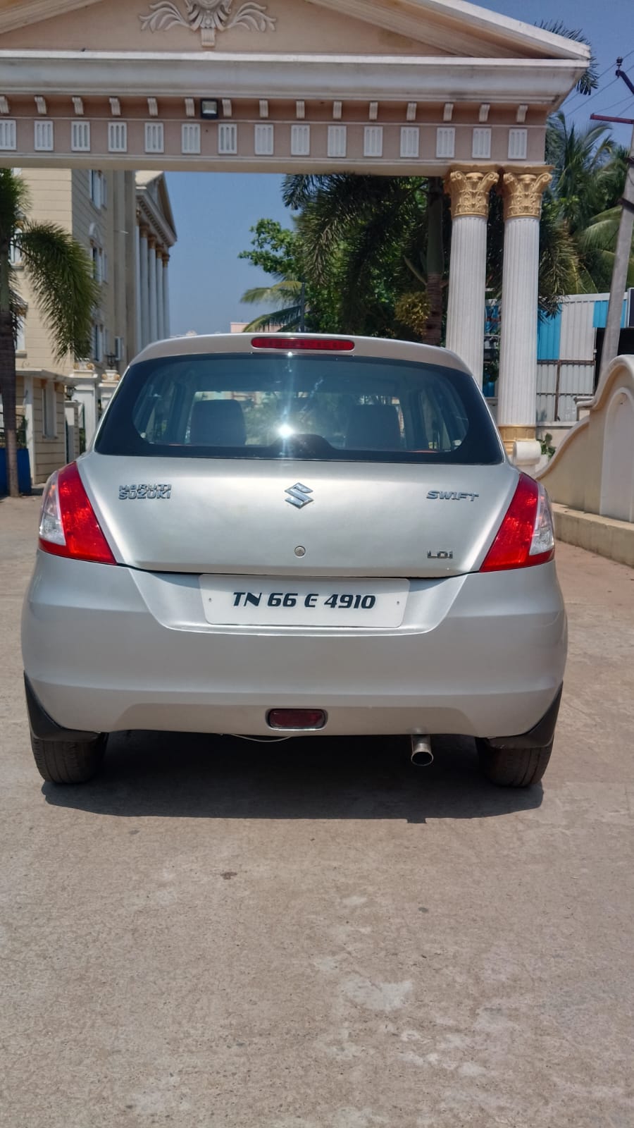 Maruti Suzuki Swift - Image 2