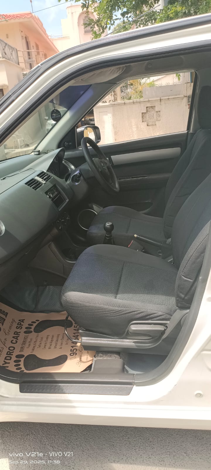 Maruti Suzuki Swift - Image 4