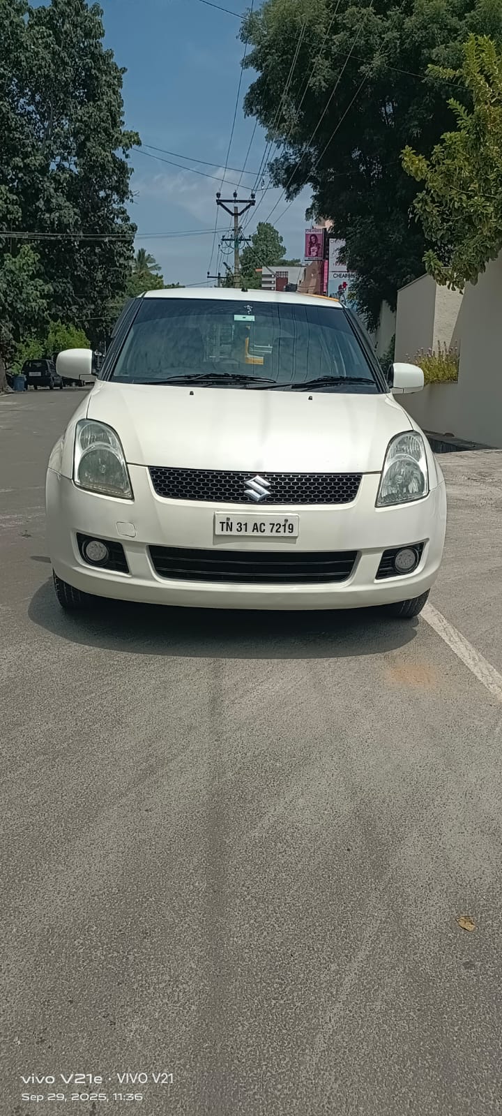 Maruti Suzuki Swift - Image 2