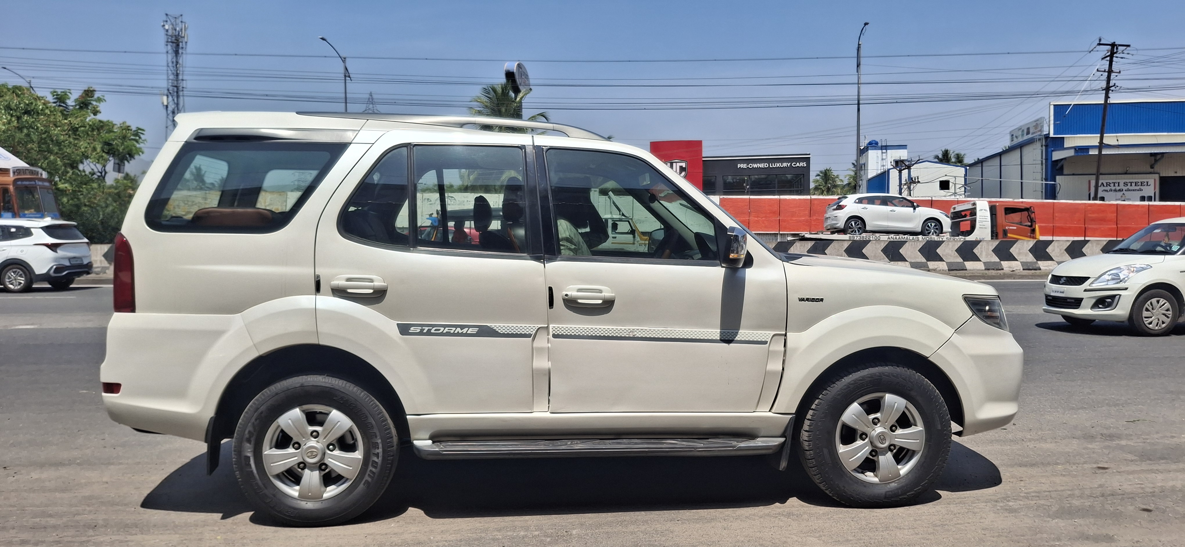 Tata Safari Storme - Image 5