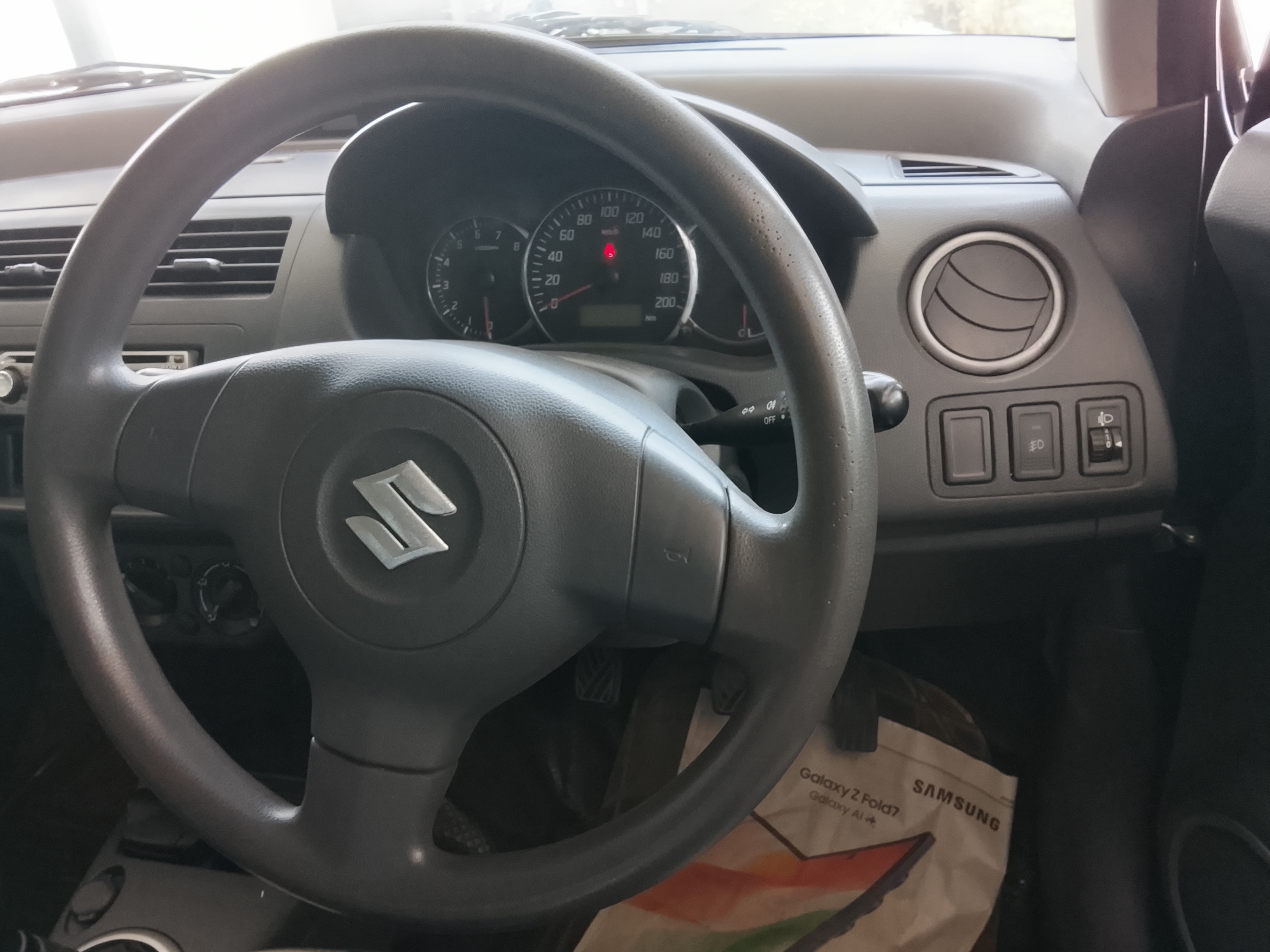 Maruti Suzuki Swift - Image 4