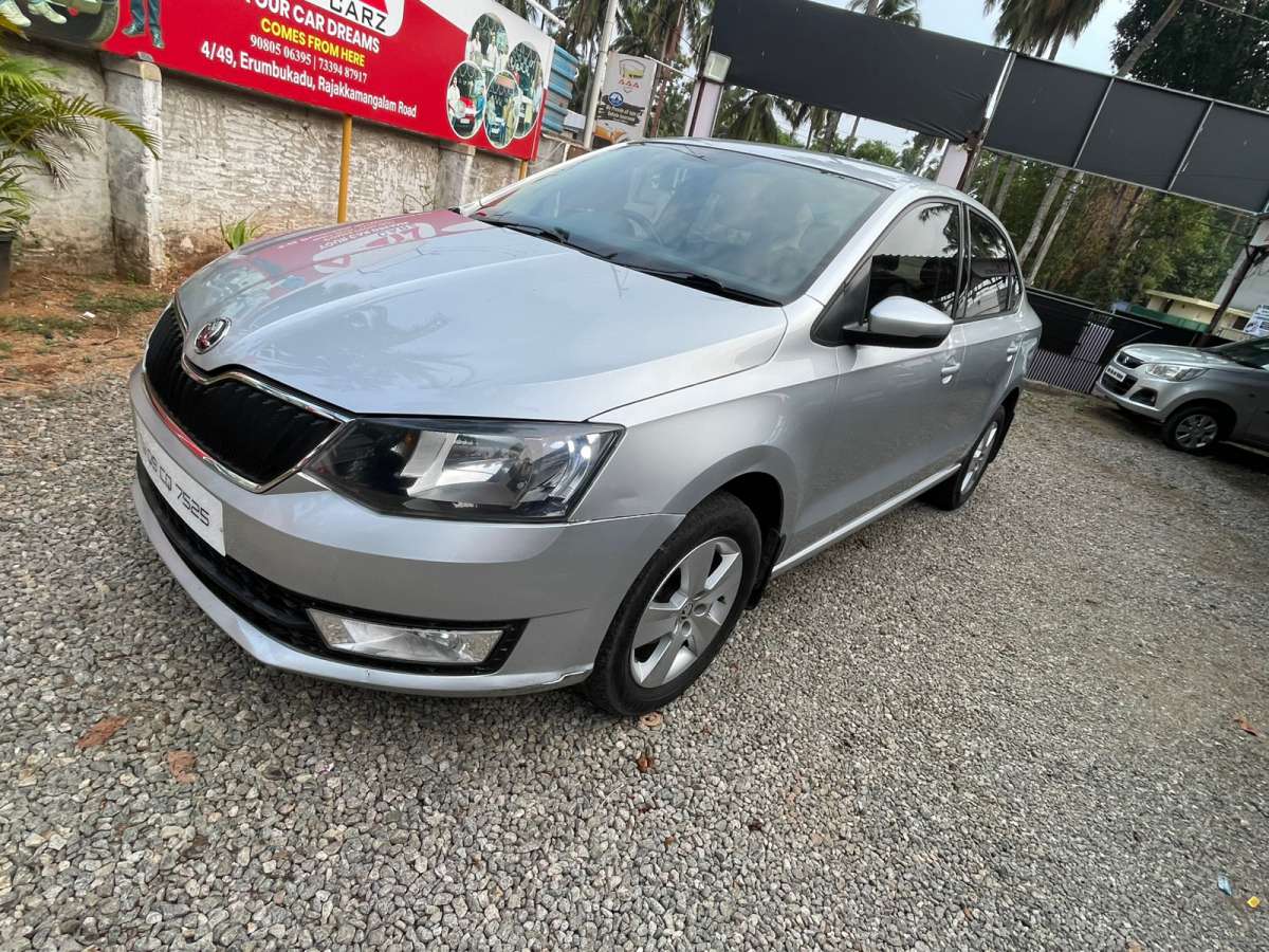 Skoda Rapid - Image 8