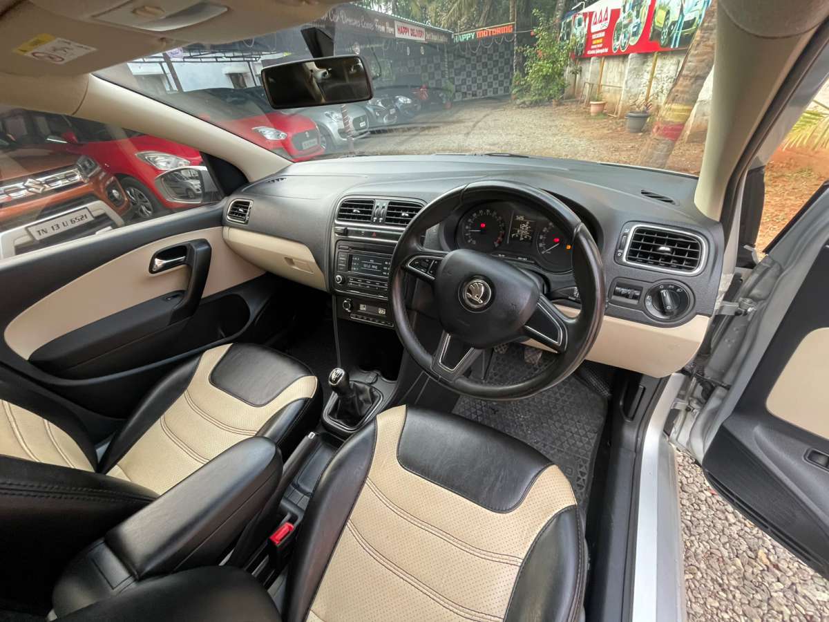 Skoda Rapid - Image 5