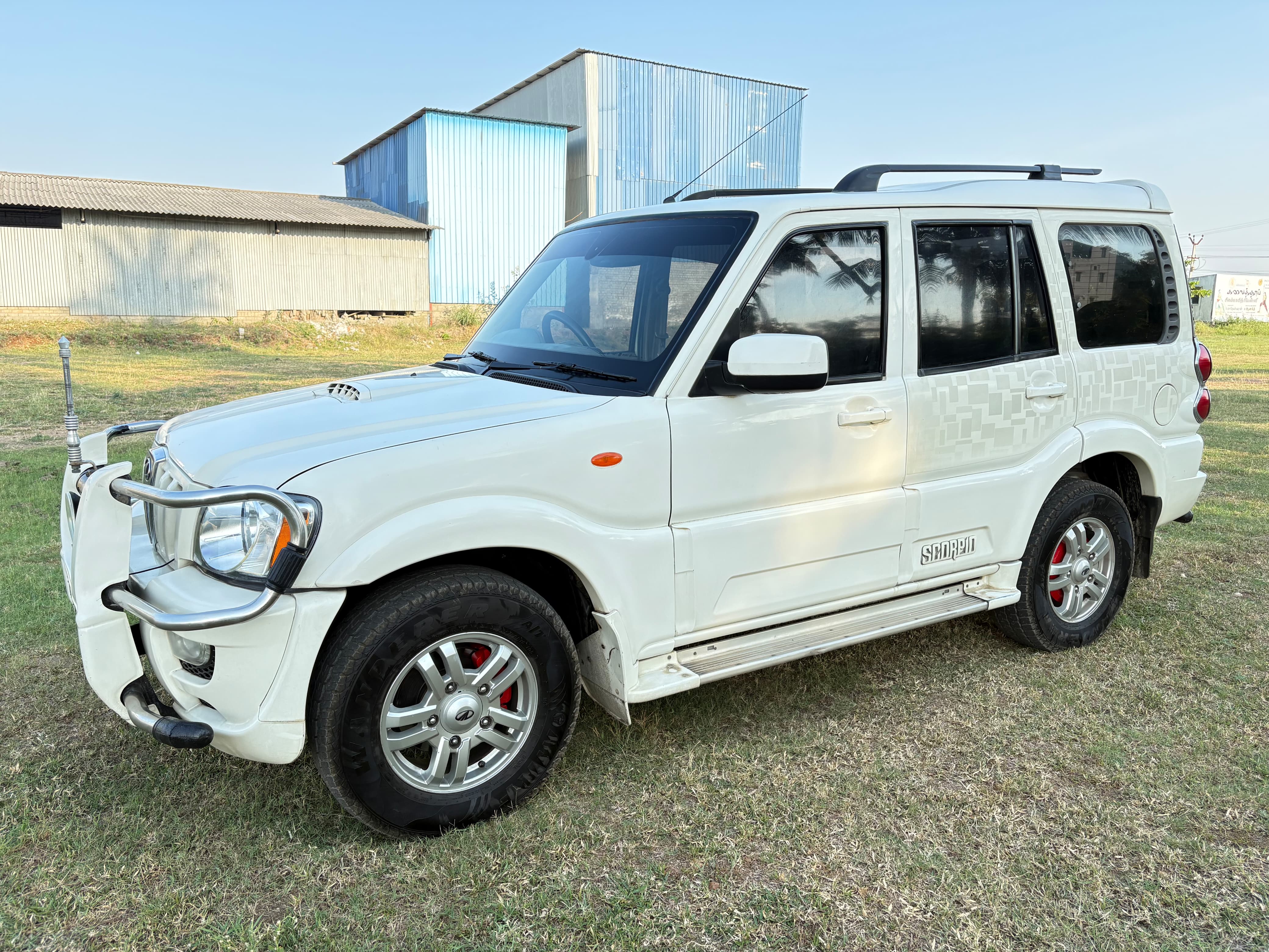 Mahindra Scorpio - Image 3