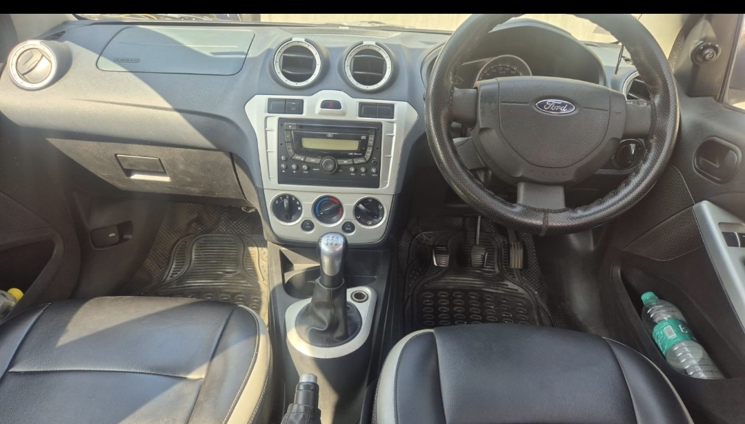 Ford Figo 1.2P Titanium