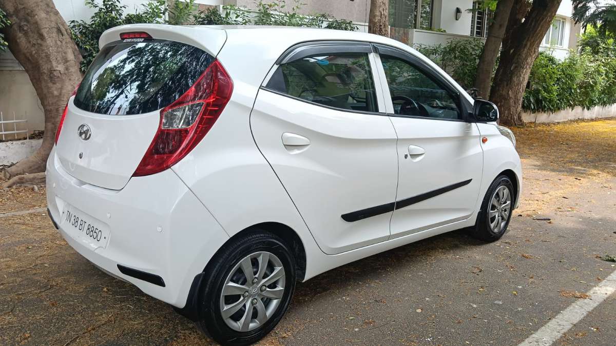 Hyundai Eon - Image 13