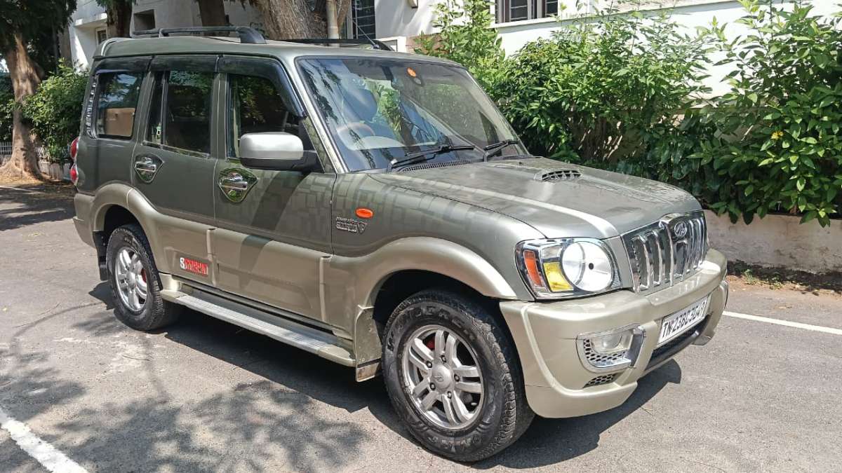 Mahindra Scorpio - Image 2
