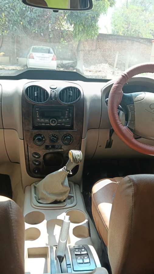 Mahindra Scorpio - Image 8