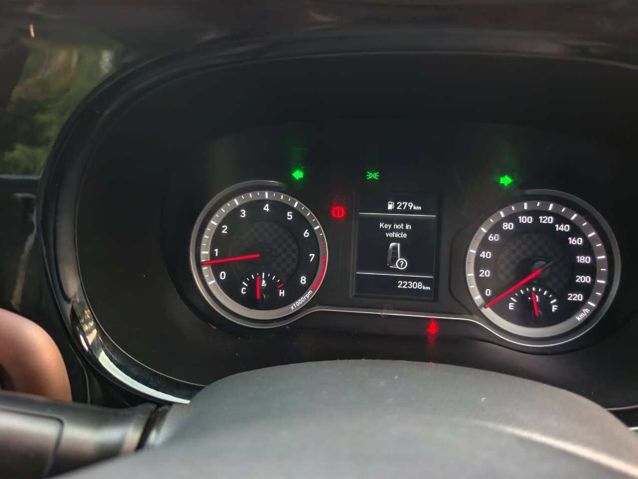 Hyundai Aura - Image 15