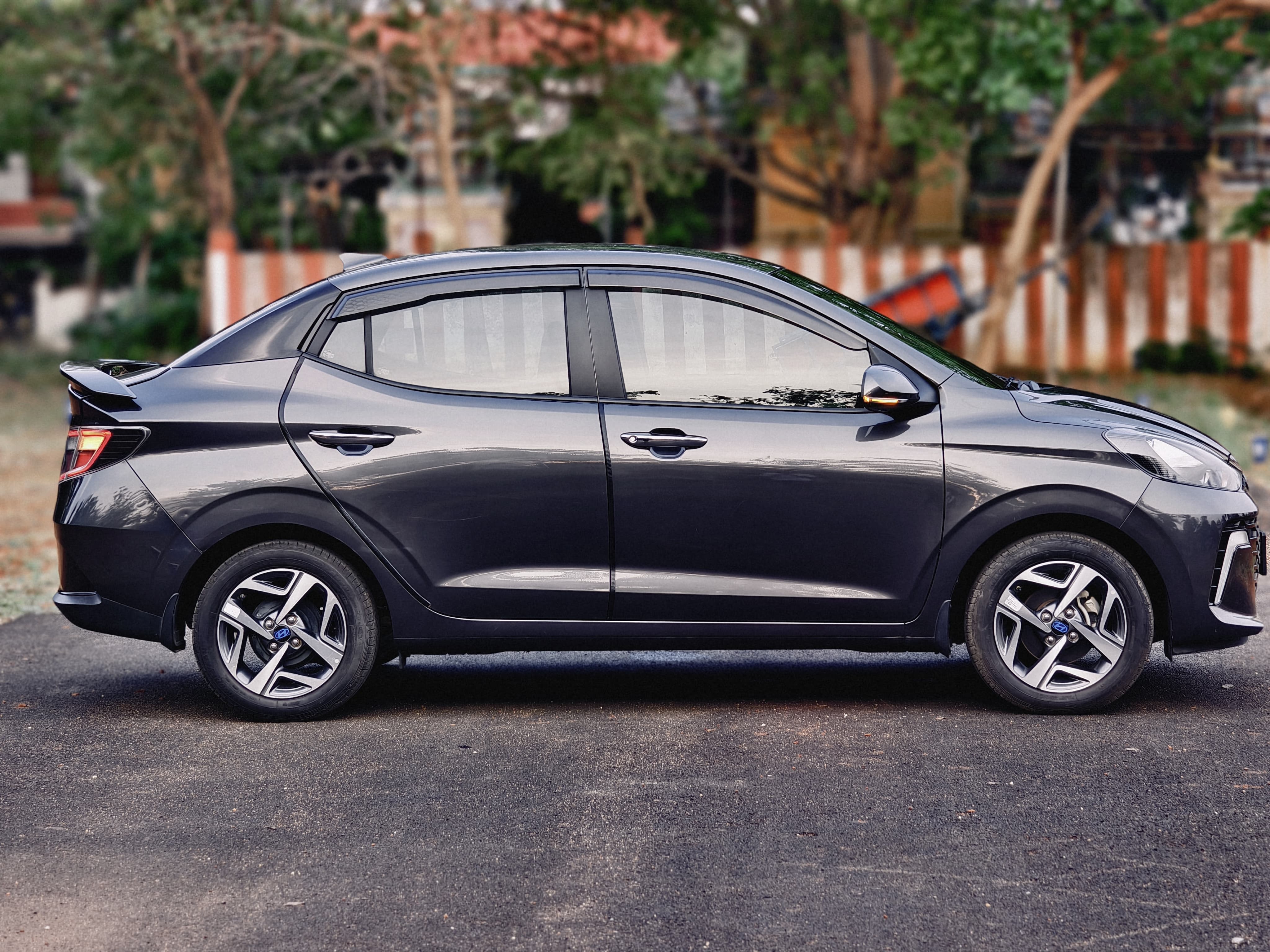 Hyundai Aura - Image 9