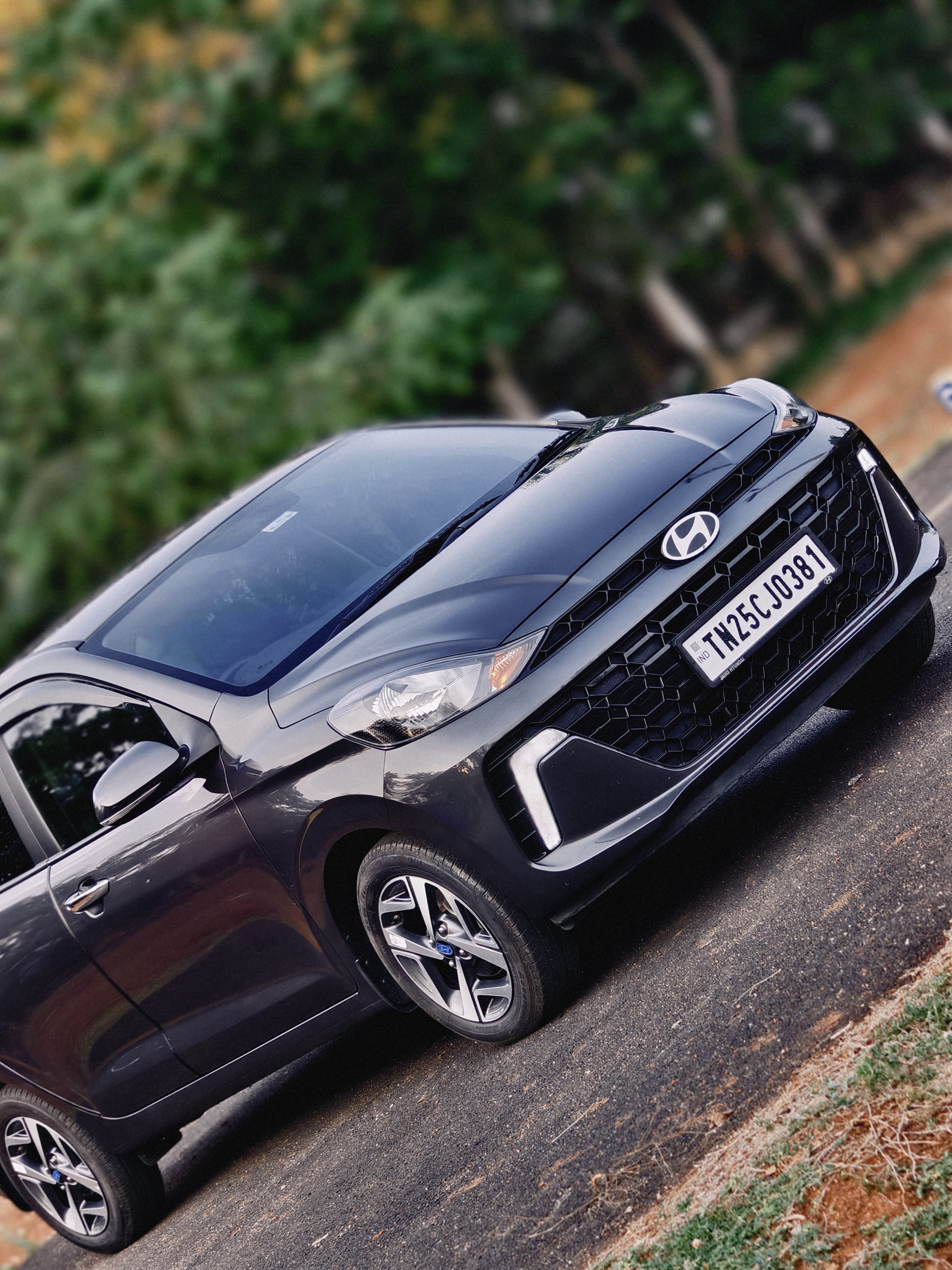 Hyundai Aura - Image 3