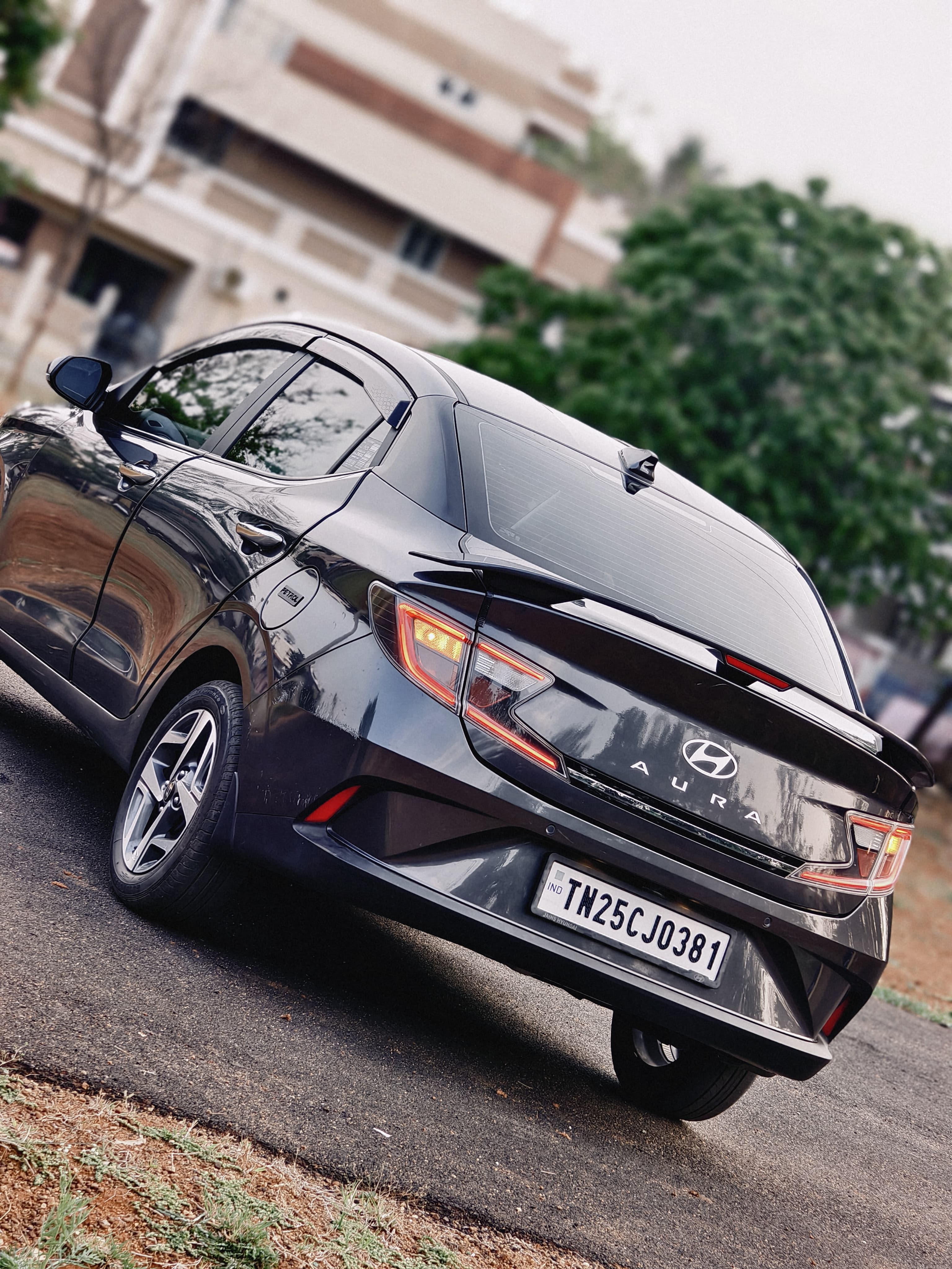 Hyundai Aura - Image 4