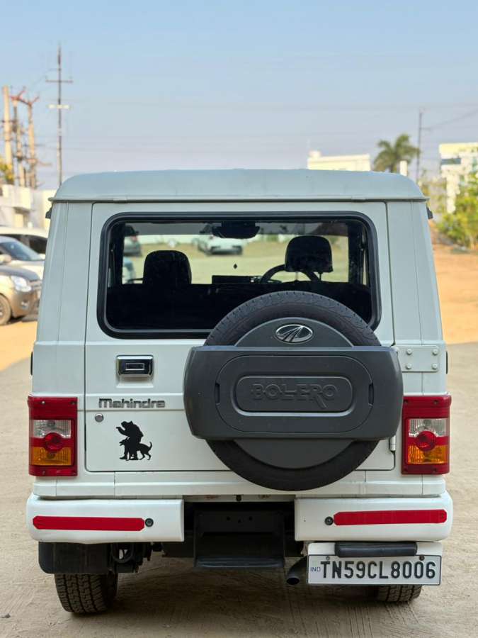 Mahindra Bolero - Image 9