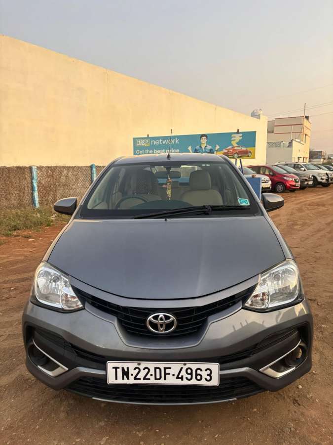 Toyota Etios Liva - Image 10