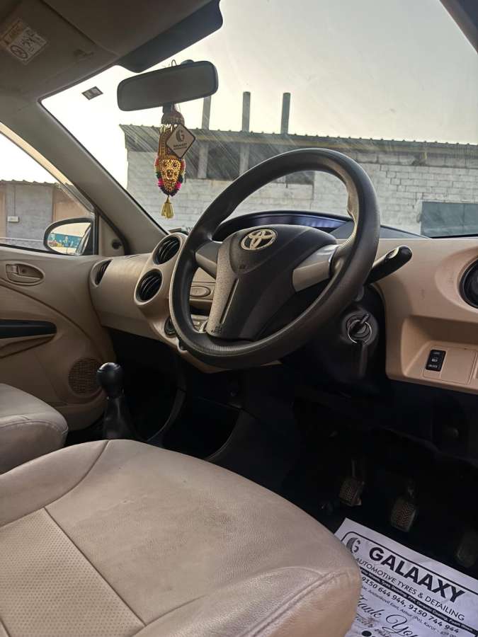 Toyota Etios Liva - Image 2